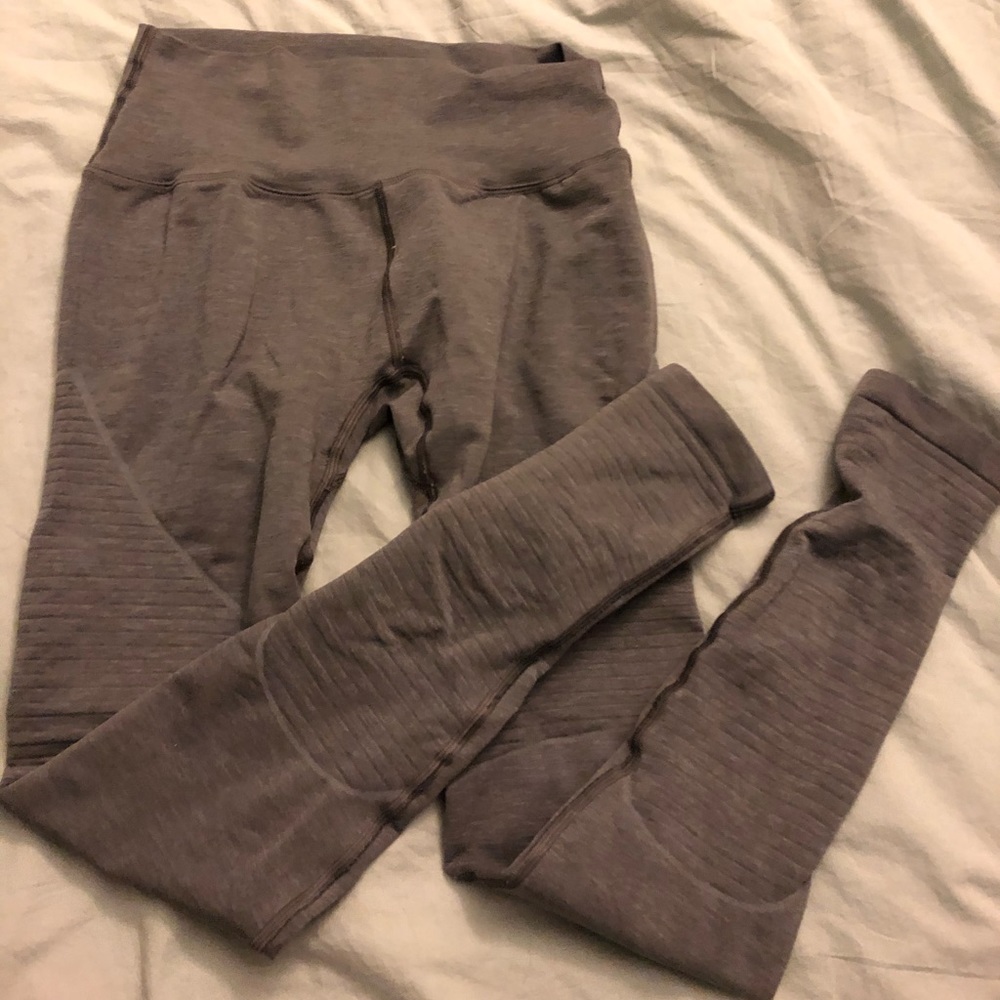 Alphalete leggings